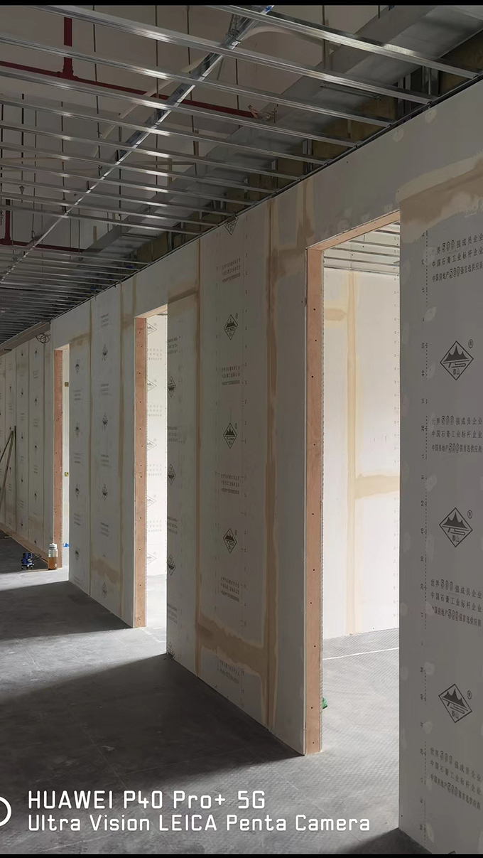 漕河涇華鑫天地辦公室裝修現場手機拍攝 漕河涇華鑫天地辦公室裝修現場手機拍攝