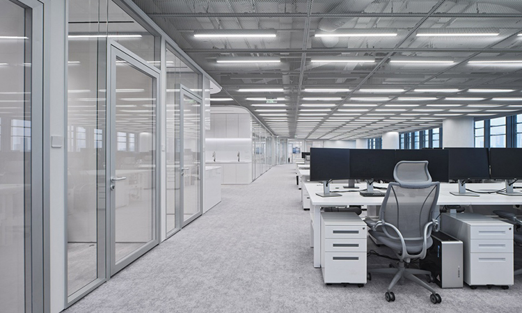 大型員工辦公區裝修環境