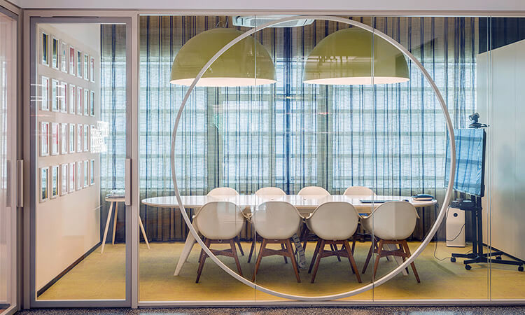 玻璃隔斷辦公會議室裝修效果圖 玻璃隔斷辦公會議室裝修效果圖