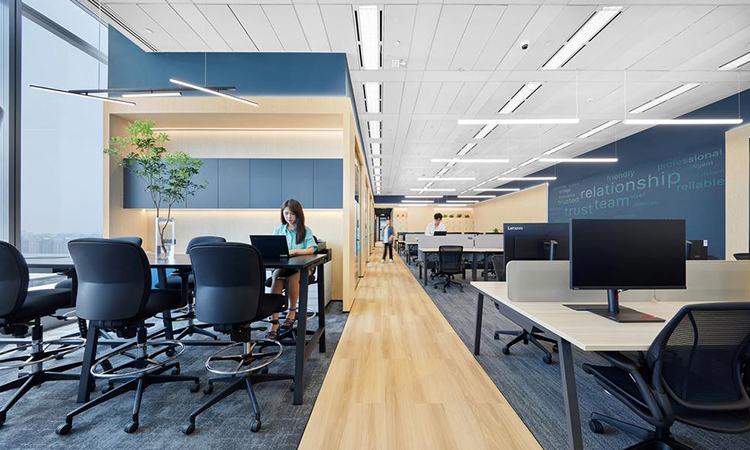 專(zhuān)業(yè)辦公室裝修公司工作環(huán)境