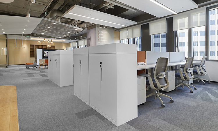 辦公室半開放式布局