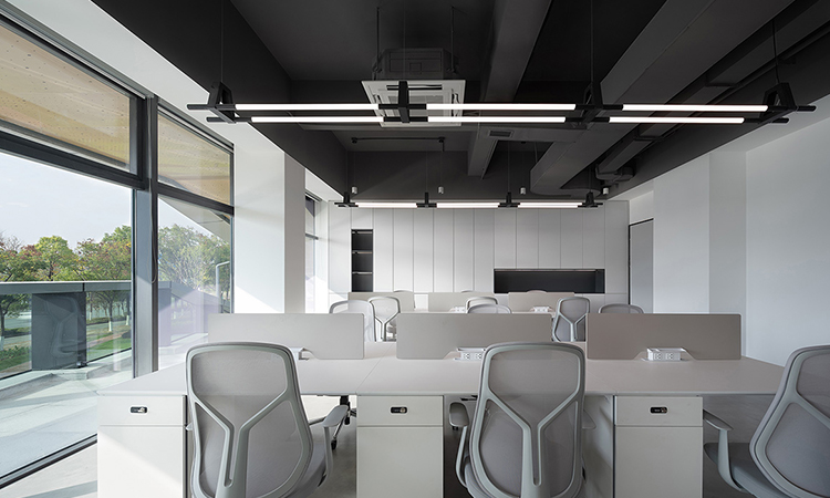 上海本地辦公室裝修公司辦公區(qū)