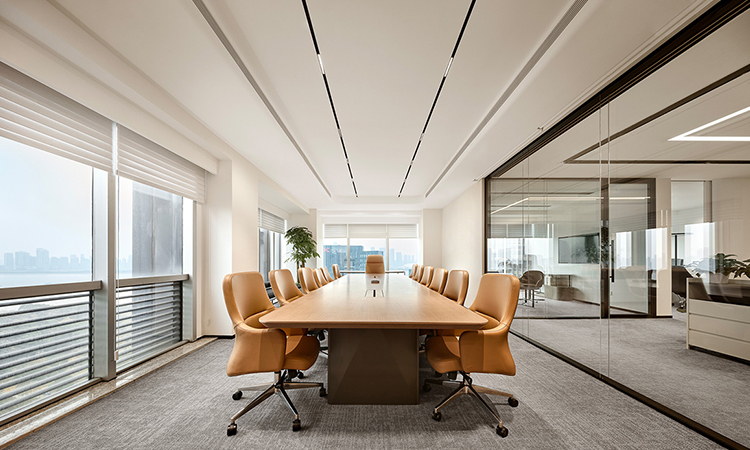 辦公室裝修公司施工團隊水平與最終辦公環境的關系